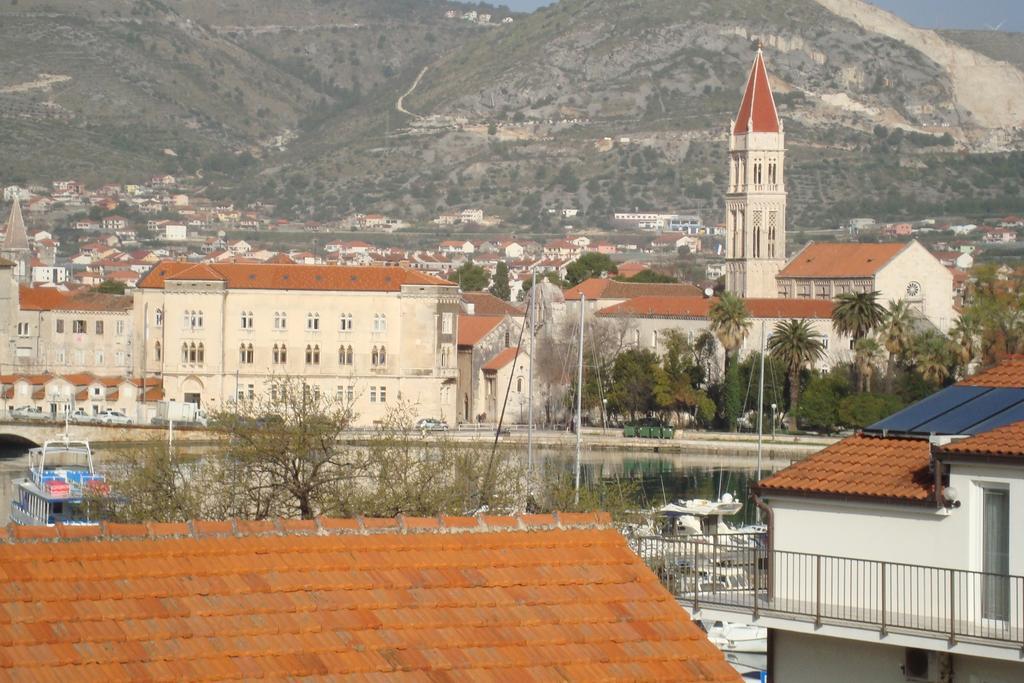 Apartments Bulicic Trogir Chambre photo